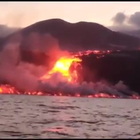 Il momento in cui la lava arriva in mare Video