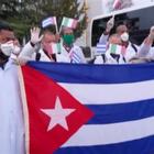Coronavirus, i medici cubani: "Qui per aiutare l'Italia, la nostra patria è il mondo"