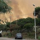 Paura in Sardegna: fiamme in spiaggia