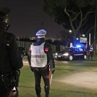 Napoli, arrestato topo di gomme: stava portando via gli pneumatici di un’auto parcheggiata