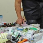 Milano, vendevano falsi farmaci anti Covid: maxi sequestro della Guardia di Finanza