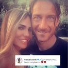 Francesco Totti e gli auguri a Ilary Blasi che compie 39 anni: «Auguri amore mio»