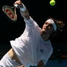 Tsitsipas si prepara per l'Australian Open e attacca Djokovic
