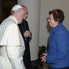 Vaticano, la prima donna sottogretario di Stato della storia: «Papa Francesco come al solito ci ha stupiti»