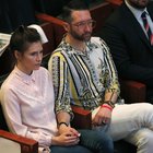 Amanda Knox piange in aula davanti alle vittime di errori giudiziari