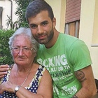 Aggredita la nonna di Andrea Landolfi, il presunto assassino di Maria Sestina Arcuri «Proteggi un assassino»