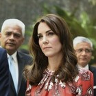 Kate Middleton, l'indiscrezione choc: «Gravidanza a rischio per una patologia, William preoccupato»