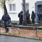 • Isis in Germania, 5 arresti: preso il "predicatore senza volto"