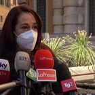 Crisi governo, Taverna: «M5S compatto con Giuseppe Conte»
