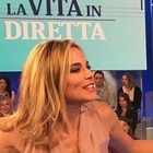 Francesca Fialdini si infuria e attacca una casalinga, bufera a La Vita in Diretta