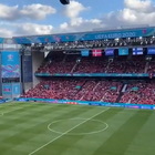 Malore in campo: i tifosi finlandesi cantano "Christian" e i danesi "Eriksen"