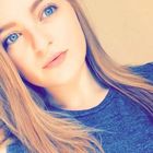 Nessuno mette like alla foto su Snapchat, 15enne si uccide. La madre: «Vietate i social ai minori»