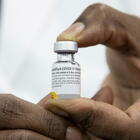 Covid, il vaccino Pfizer approvato dall'Ema: ora è ufficiale