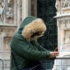 Milano, 60 interventi per vento forte: una donna colpita in testa da una tegola
