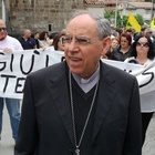 Caserta, il Vescovo: «I sacerdoti no vax non distribuiranno la comunione»