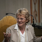 Elena Cattaneo, la senatrice a vita rapinata e aggredita nella metropolitana di Milano