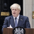 Boris Johnson si dimette: «Serve un nuovo leader, rinuncio al lavoro migliore al mondo. Lascio ma non avrei voluto»