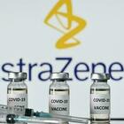 AstraZeneca, i coaguli scatenati dall'interazione tra un elemento del vaccino e una proteina del sangue