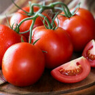 Dieta, cosa c'è da sapere sul pomodoro: tutto su calorie, carboidrati e zuccheri