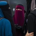 Sri Lanka, il governo vieta il velo alle donne islamiche: «Niente deve ostacolare l'identificazione»