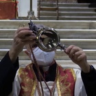 Napoli, il cardinale Sepe: «San Gennaro non farà mancare l'apporto alla città»