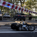 Milano, perde il controllo della moto e cade: morto ragazzo di 22 anni