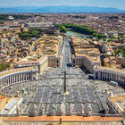 Vaticano, abusi sui chierichetti