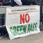 No green pass, a Milano oltre tremila persone con Robert Kennedy Jr