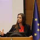 Anna Ascani, viceministro istruzione a Live: «A settembre si torna a scuola»