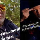 Vasco Rossi attacca i negazionisti e i "terrapiattisti" con un video su Instagram